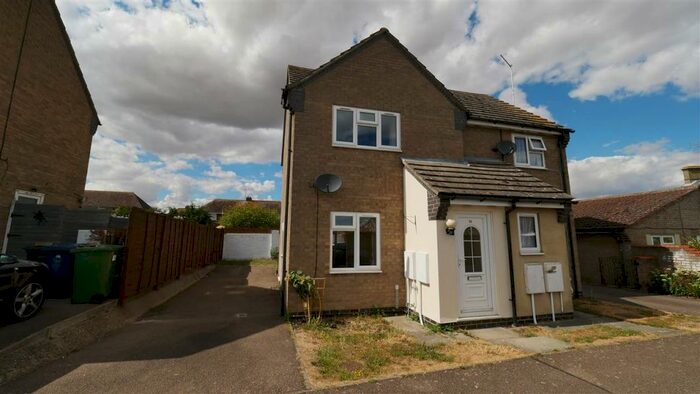 2 Bedroom Semi-Detached House To Rent In Orchard Close, Warboys, PE28