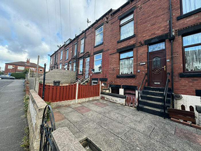 2 Bedroom Terraced House To Rent In Darfield Place, Harehills, Leeds, LS8
