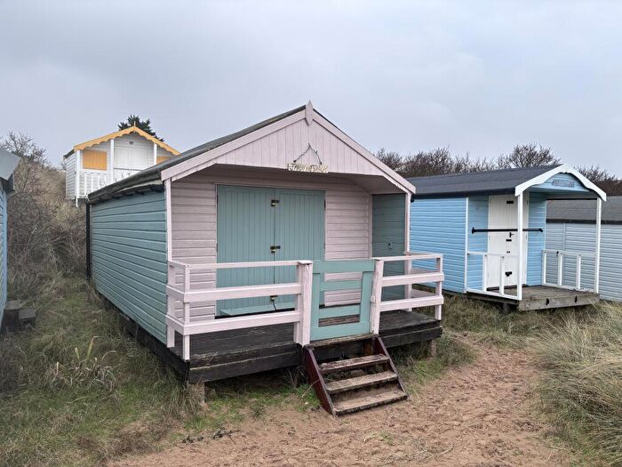 Property For Sale In Beach Hut, Old Hunstanton Beach, PE36
