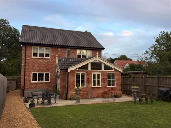 4 Bedroom Detached House For Sale In School Road, Bedfield, Woodbridge, IP13