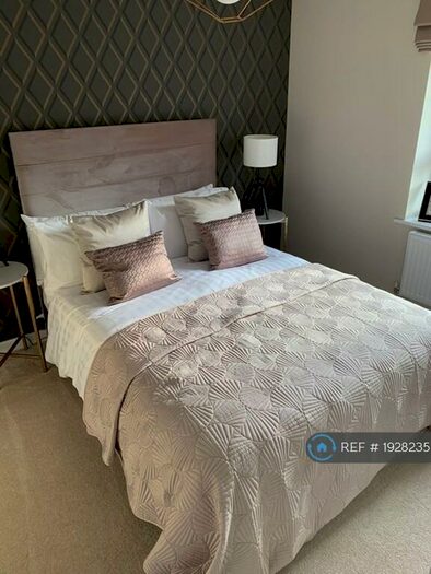 4 Bedroom Detached House To Rent In Folkestone Road, Southport, PR8