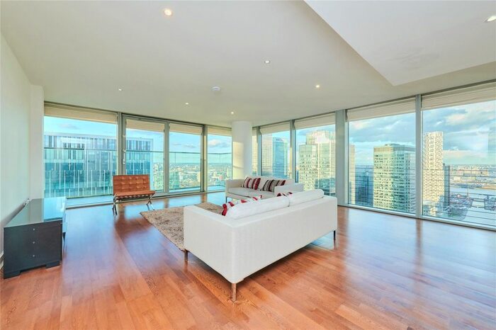 3 Bedroom Flat For Sale In Landmark East Tower, Marsh Wall, E14