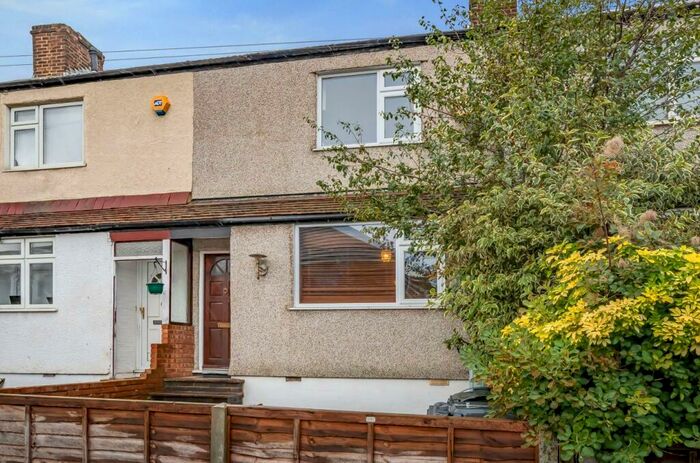 2 Bedroom Terraced House To Rent In Mildred Close Dartford, DA1