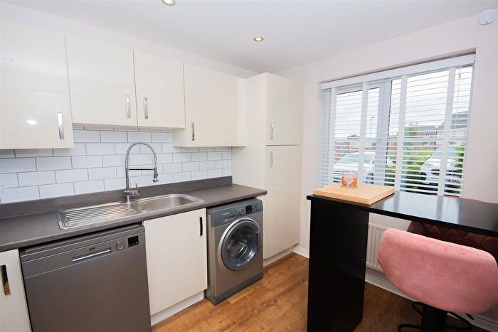 3 Bedroom Town House For Sale In Knowles View, Talke, Stoke-On-Trent, ST7