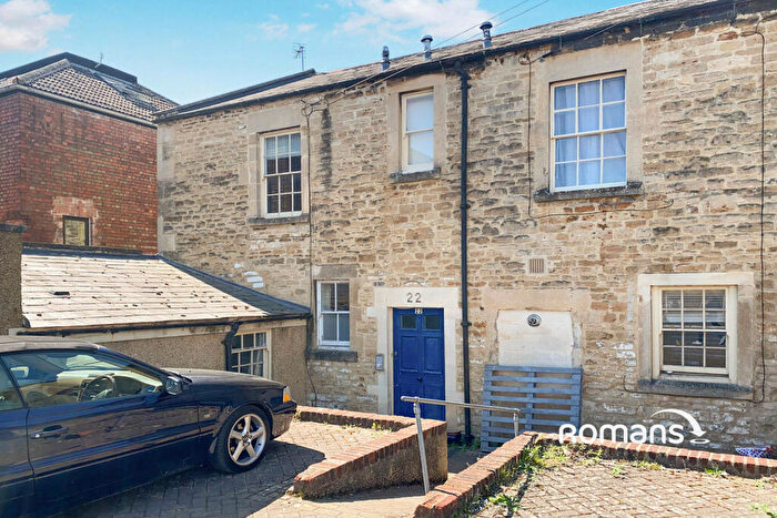 1 Bedroom Flat To Rent In Old Road, Chippenham, SN15