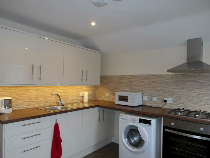 1 Bedroom Flat To Rent In Russell Road, Garston, L19