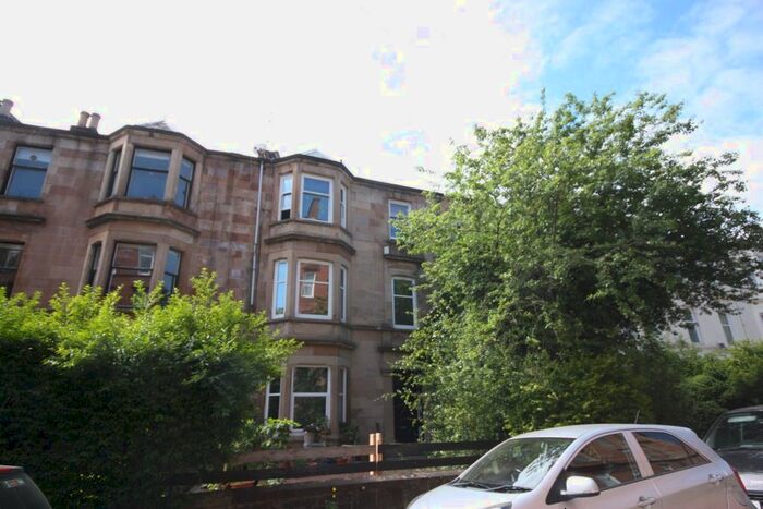 2 Bedroom Flat To Rent In Camphill Avenue, Shawlands, Glasgow, G41
