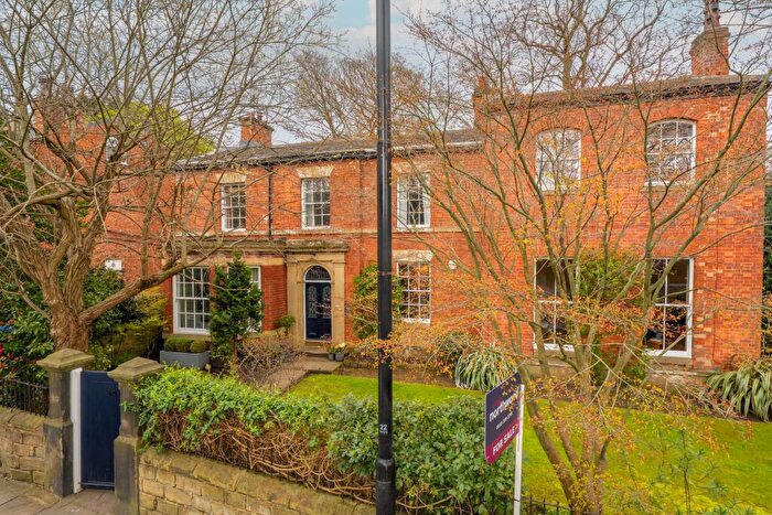 2 Bedroom Flat For Sale In Harrogate Road, Chapel Allerton, Leeds, LS7