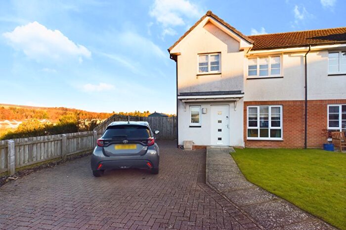 3 Bedroom Semi-Detached House For Sale In Lochan Road, Kilsyth, Glasgow, G65