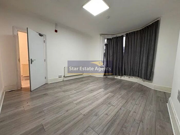 6 Bedroom Property To Rent In Cowley Road, London, UB8
