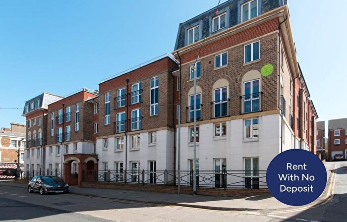 2 Bedroom Flat To Rent In Vyeson Court, Queen Street, Ramsgate, Kent, CT11