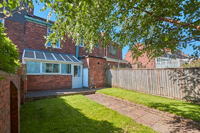 3 Bedroom Terraced House For Sale In Monks Road, Exeter, EX4