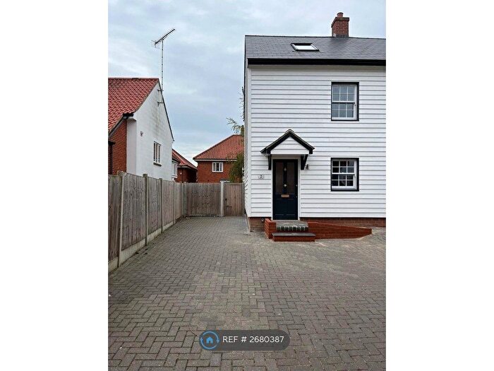 2 Bedroom Semi Detached House To Rent In Tudor Court, Maldon, CM9