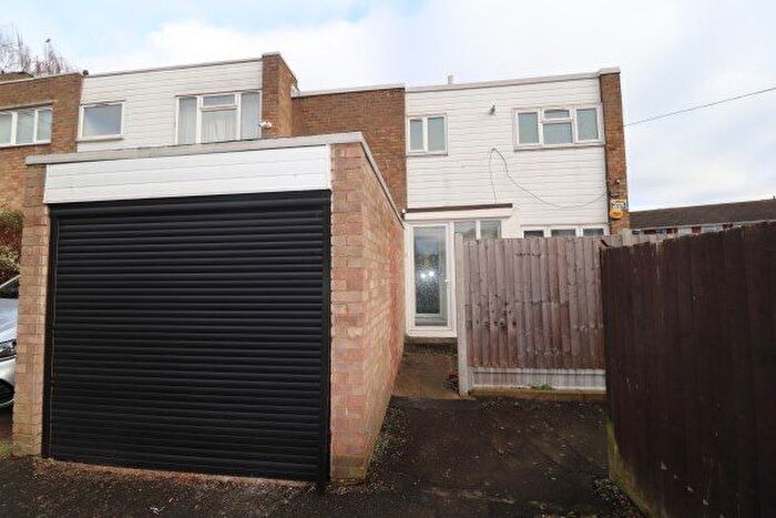 2 Bedroom Property To Rent In Mayfield Gardens, Brentwood, CM14