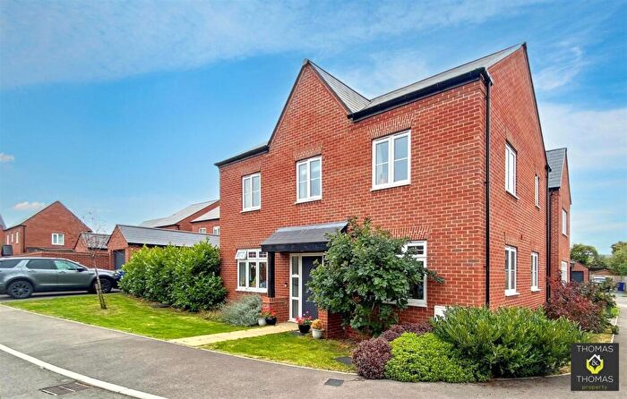 4 Bedroom Detached House For Sale In Leighton Close, Twigworth, GL2