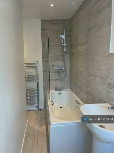 4 Bedroom Terraced House To Rent In Maidstone, Maidstone, ME14