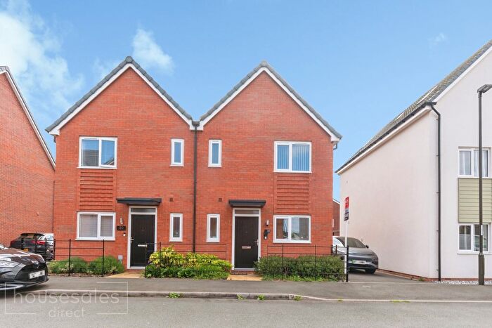 3 Bedroom Semi Detached House For Sale In Carsington Road Hilton, Derby, DE65