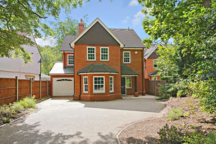 4 Bedroom Detached House For Sale In Beeches, Shire Lane, Chorleywood, WD3