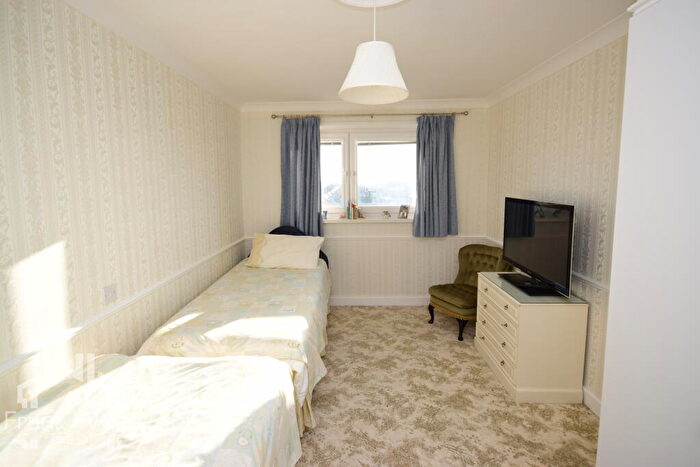 2 Bedroom Flat For Sale In Flat, Royal Beach Court, North Promenade, Lytham St. Annes, Lancashire, FY8