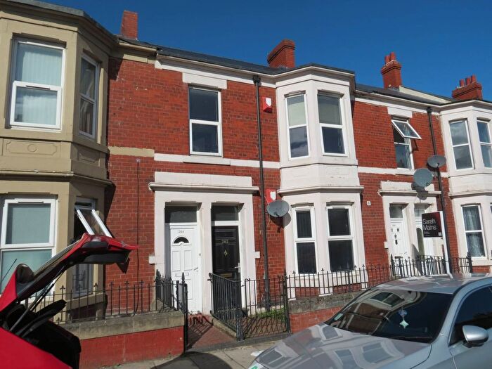 3 Bedroom Semi-Detached House To Rent In Wingrove Ave, Fenham, NE4