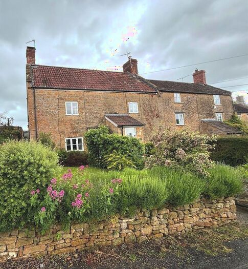 2 Bedroom Semi-Detached House For Sale In Queen Street, Tintinhull, Yeovil, BA22