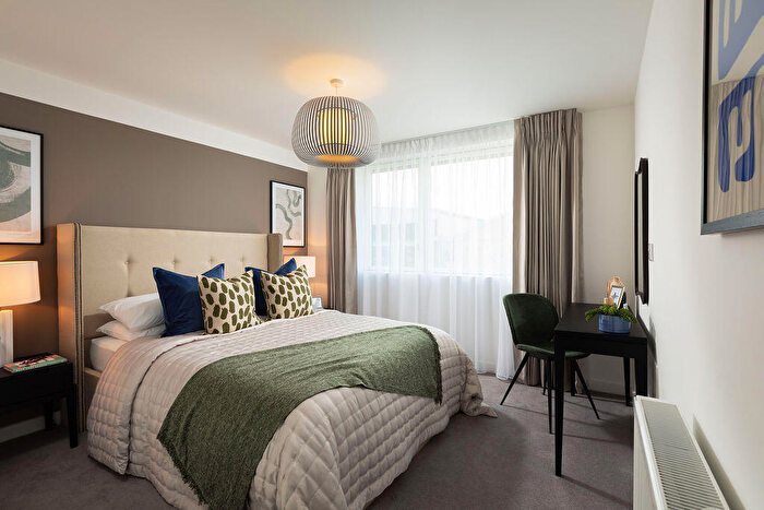 1 Bedroom Apartment For Sale In Cooks Road, Stratford, London, E15