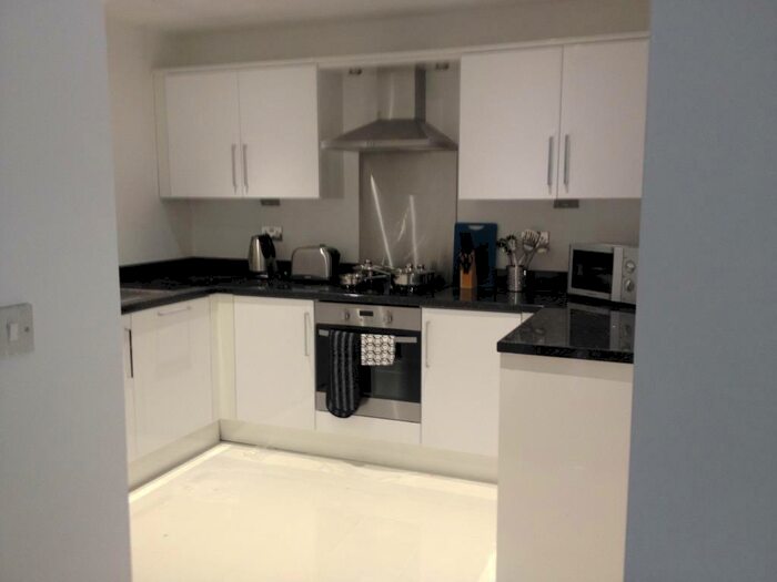 1 Bedroom Apartment To Rent In Hive, Masshouse Plaza, Birmingham, B5