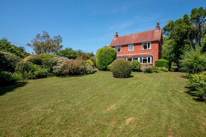 3 Bedroom Detached House For Sale In Fivehead, Taunton, TA3
