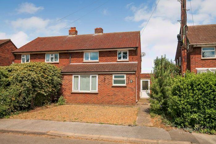 3 Bedroom Semi-Detached House For Sale In Thirlwall Drive, Fordham, Ely, Cambridgeshire, CB7