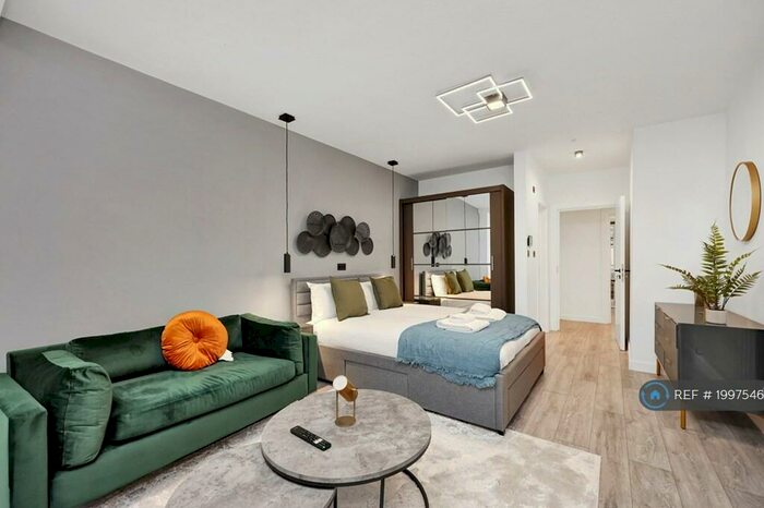 1 Bedroom Flat To Rent In Hilldrop Road, London, N7