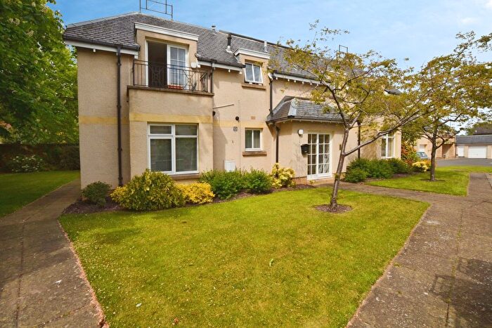 2 Bedroom Flat To Rent In Trinity Way, Edinburgh, EH5