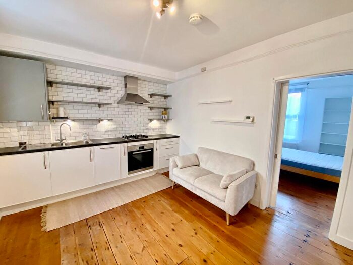 1 Bedroom Flat To Rent In Fisher Street, Cambridge, CB4