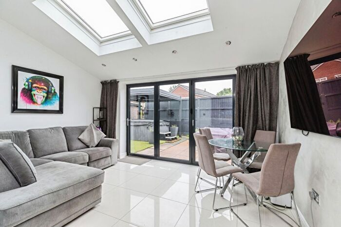 3 Bedroom Semi-Detached House For Sale In Rydal Avenue, Walton-Le-Dale, Preston, Lancashire, PR5