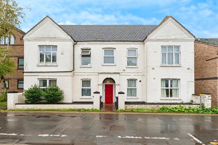 2 Bedroom Flat For Sale In Station Road, Soham, Ely, Cambridgeshire, CB7
