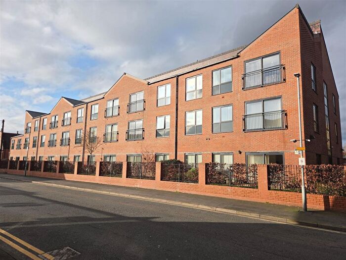 1 Bedroom Flat For Sale In Vernon Road, Stourport-On-Severn, DY13