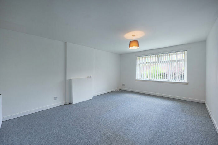 2 Bedroom Flat For Sale In H Balmalloch Road, Kilsyth, G65