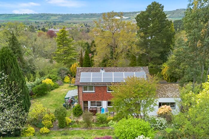 4 Bedroom Detached House For Sale In Uvedale Road, Oxted, RH8