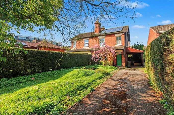 3 Bedroom Semi-Detached House For Sale In Wood Street, Eastwood, Nottingham, NG16