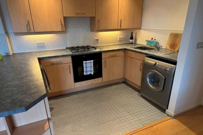 2 Bedroom Flat To Rent In Whitefriars Wharf, Tonbridge, TN9