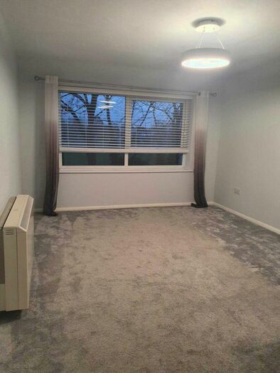 1 Bedroom Flat To Rent In Nightingale Way, Swanley, BR8