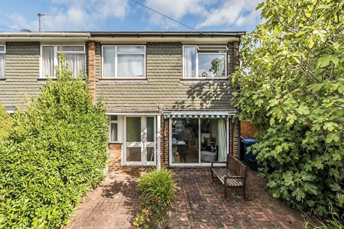 4 Bedroom Property To Rent In Cottenham Park Road, London, SW20