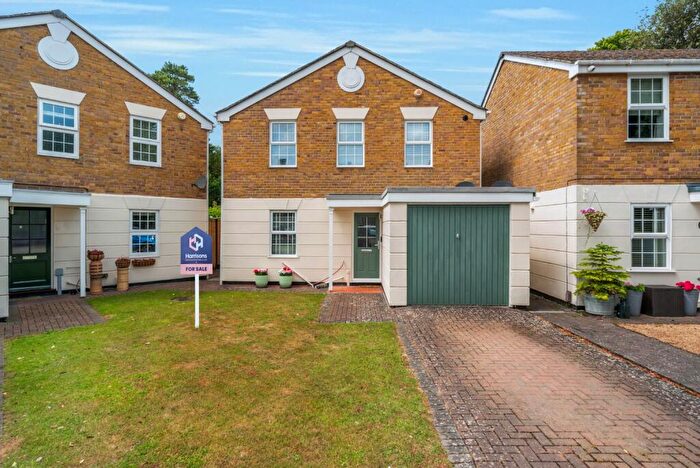 4 Bedroom Detached House For Sale In The Mews, Bell Road, Sittingbourne, Kent, ME10