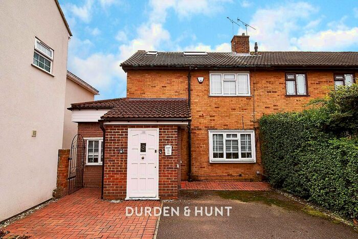 3 Bedroom End Of Terrace House To Rent In Lambourne Road, Chigwell, IG7