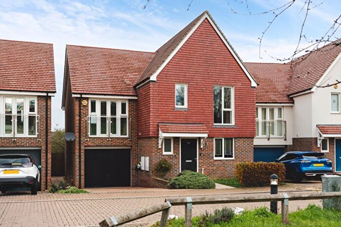 4 Bedroom Detached House For Sale In Nursery Rise, Waltham Abbey, EN9