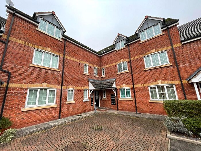 2 Bedroom Property To Rent In Glovers Hill Court, Rugeley, WS15