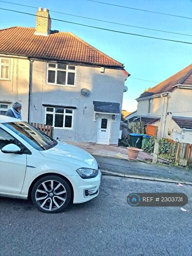 3 Bedroom Semi-Detached House To Rent In Grace Road, Tividale, Oldbury, B69