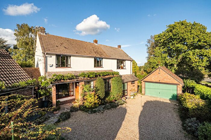 4 Bedroom Detached House For Sale In Whitehorn Drive, Landford, Salisbury, Wiltshire, SP5