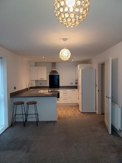 2 Bedroom Flat To Rent In Manchester Road, Altrincham, WA14