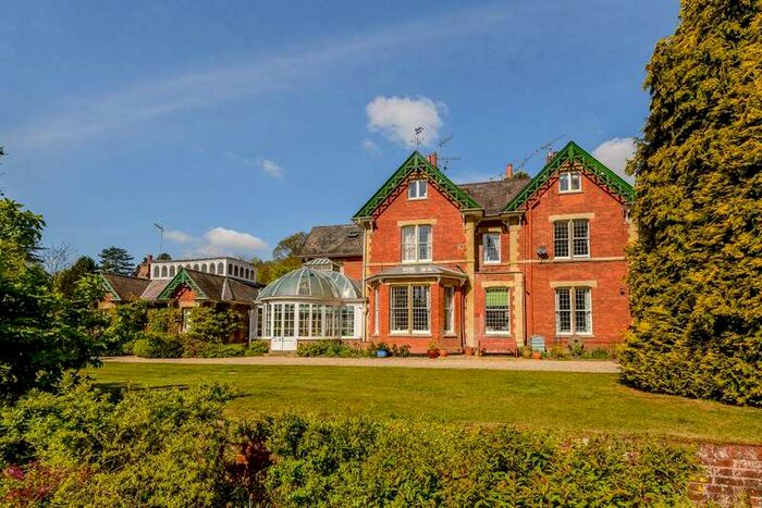 3 Bedroom Flat To Rent In Wardour Lodge, Rise Road, Sunningdale, Berkshire, SL5