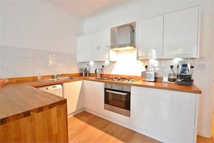1 Bedroom Apartment To Rent In Fourth Avenue, Hove, East Sussex, BN3